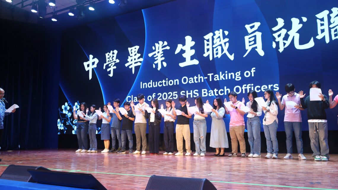 CKSCAA52 and new graduates posing together for a closing group photo