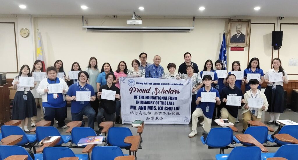 Awarding of certificates to Mr. William Cobuchong Scholars at Chiang Kai Shek College